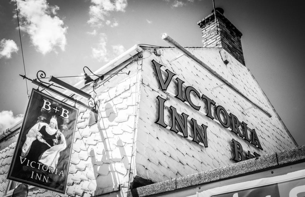 Victoria Inn Cowbridge Exterior photo